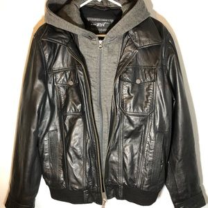 Black Rivet~Men’s leather jacket w/ hoodie. Size L